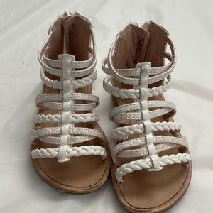 Seychelles strap white glitter girls sandals 6m braid straps back zipper